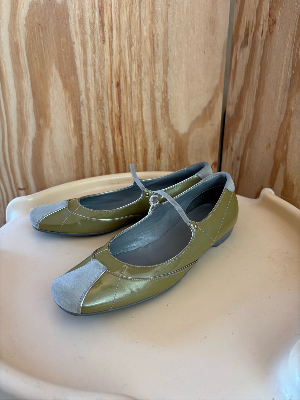 Prada Y2K Mary Jane Flats Patent Leather Suede Green Flats Linnea Rosa